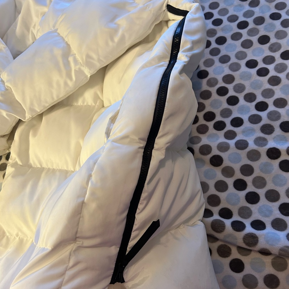 Fabletics White Puffer Jacket - image 7